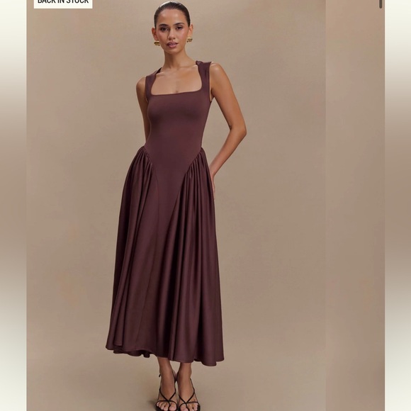 Meshki Sharon Scuba Jersey Midi Dress - Picture 1 of 6